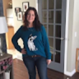 Meet your Posher, Joelle